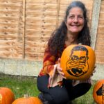 Mum-of-one Alison Goldsmith from Essex made over £500 in a week turning Halloween side hustles into profit, from pumpkin carving to spooky costumes and haunted house decor.