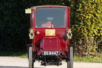 A 120-year-old 1903 Georges Richard Brougham once owned by newspaper legend Sir Ray Tindle is set to fetch £120,000 at Bonhams’ Golden Age of Motoring sale in London this month.