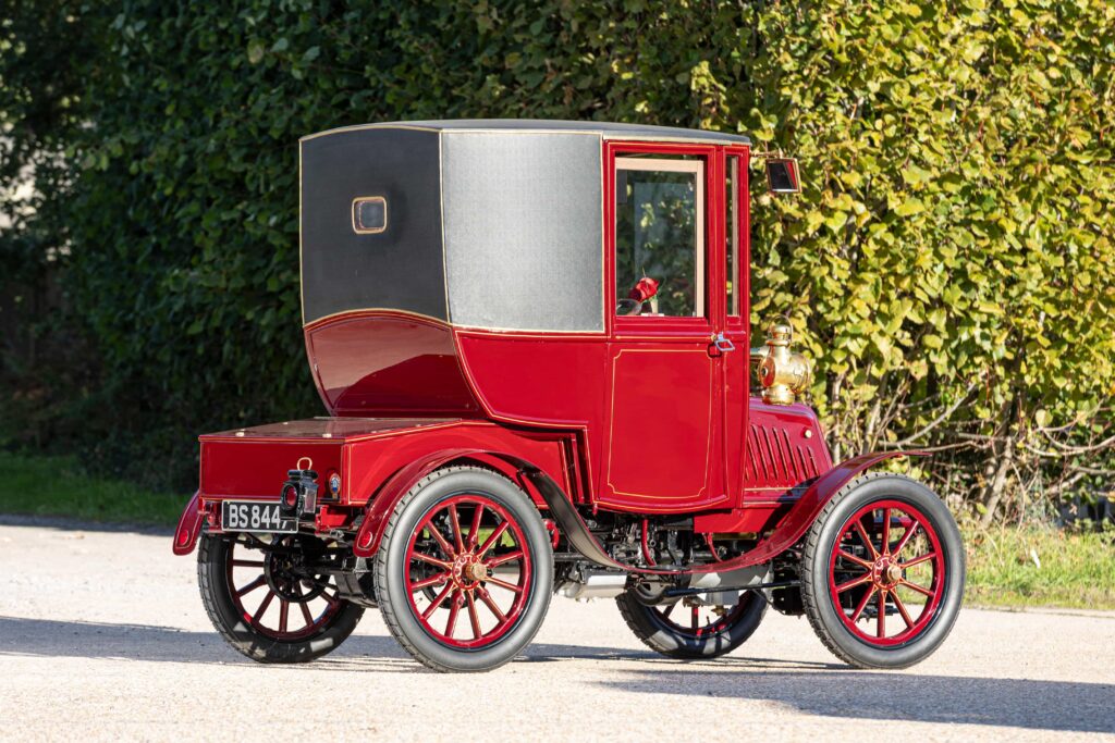 A 120-year-old 1903 Georges Richard Brougham once owned by newspaper legend Sir Ray Tindle is set to fetch £120,000 at Bonhams’ Golden Age of Motoring sale in London this month.
