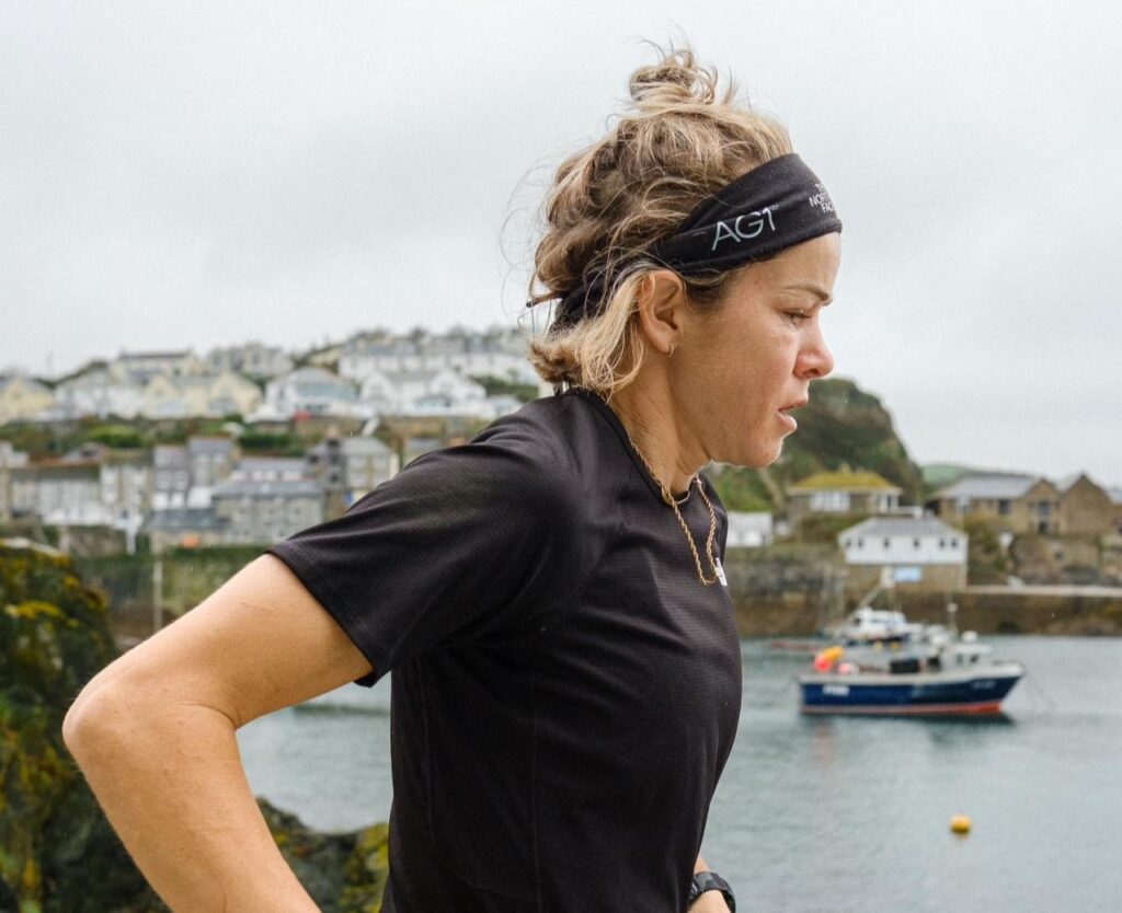 A GP ran 384 miles across Cornwall in under a week to honour her mum with Alzheimer’s, becoming the first to complete the route and raising £25,000 for dementia research and awareness.