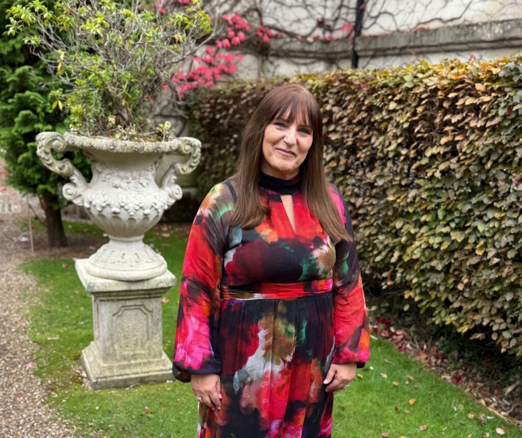 A celebrity psychic revealed eight surprising ways spirits make contact including flickering lights familiar scents animal messengers and songs that play at just the right moment.