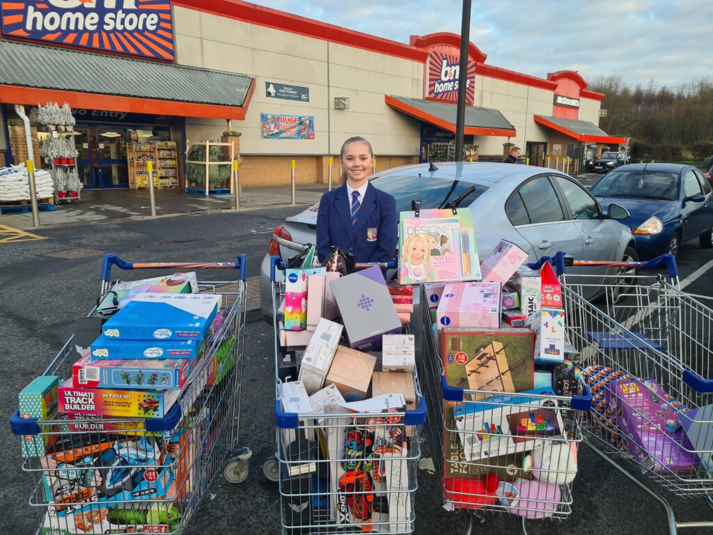 Teen Lily Simpson-Brown donates £8,000 of gifts to Women’s Aid using her pocket money and two jobs, spreading Christmas joy and inspiring kindness across Scotland.