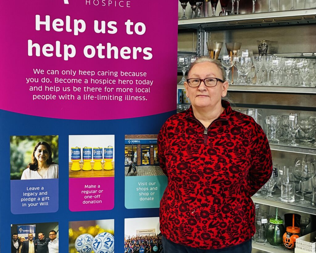 A charity shop worker was stunned when a vintage doll sold for hospice funds took a 5,000-mile detour to America before finally reaching its new home in Italy.