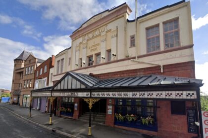 Ex-Coronation Street star Bruce Jones writes new play Listen! in a Wetherspoons pub with co-writer Huw Roberts, tackling mental health themes ahead of its spring debut.