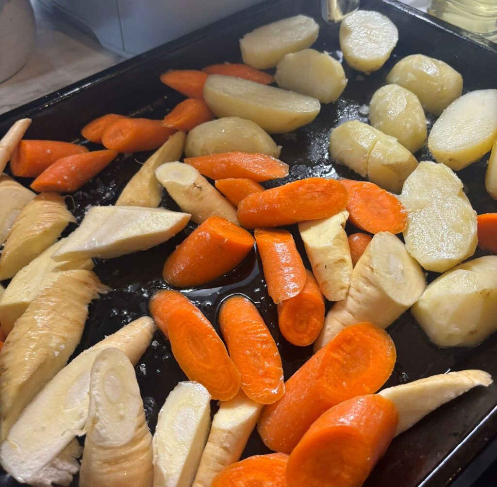 Frugal mum Charlene Woracker shows how to cook a full Christmas dinner for a family of four for just 10 pounds proving budget friendly festive meals can still be delicious and joyful.