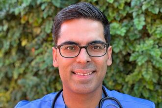 A doctor says chia flax and basil seeds act like a brush for the gut as their fibre supports digestion reduces inflammation and helps regulate bowel movements when eaten daily.