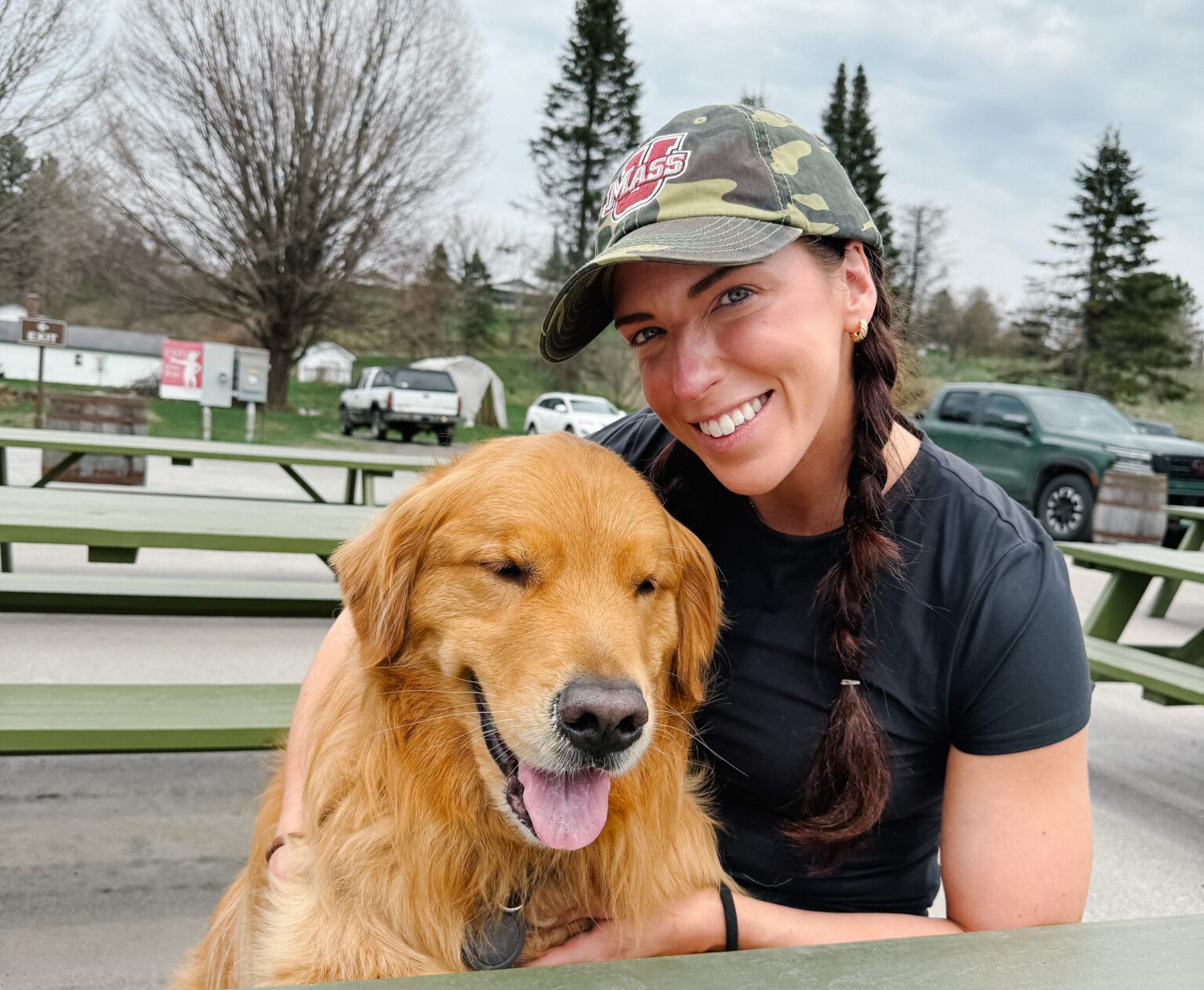 Jules the pet influencer side hustle