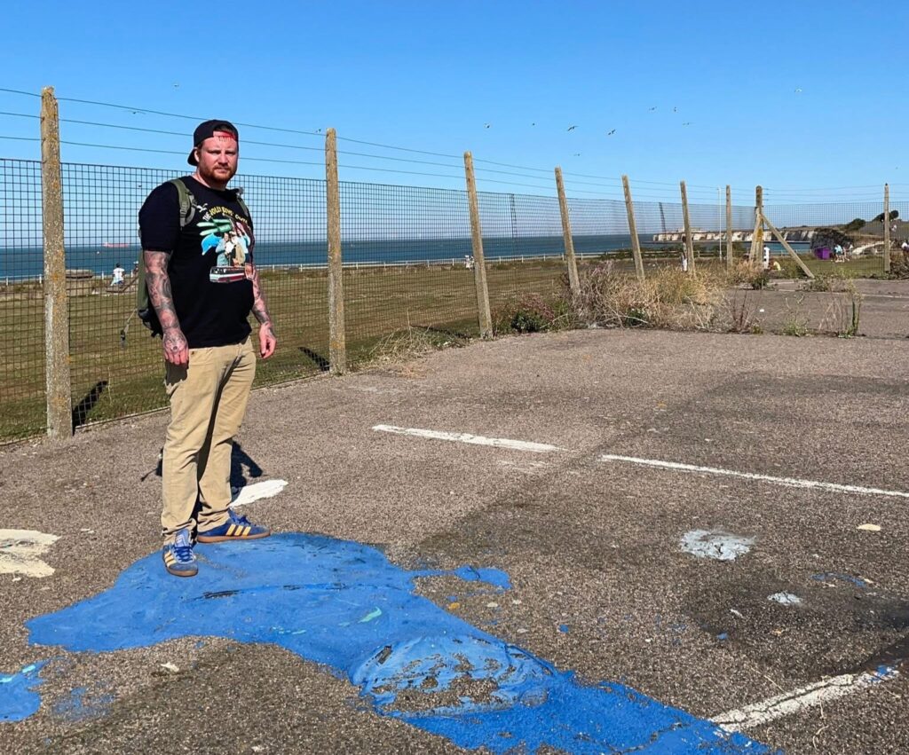 Only Fools and Horses superfan Jason Allen travels over 3000 miles across the UK visiting iconic filming locations spending 1500 pounds as he celebrates his love for the classic sitcom.