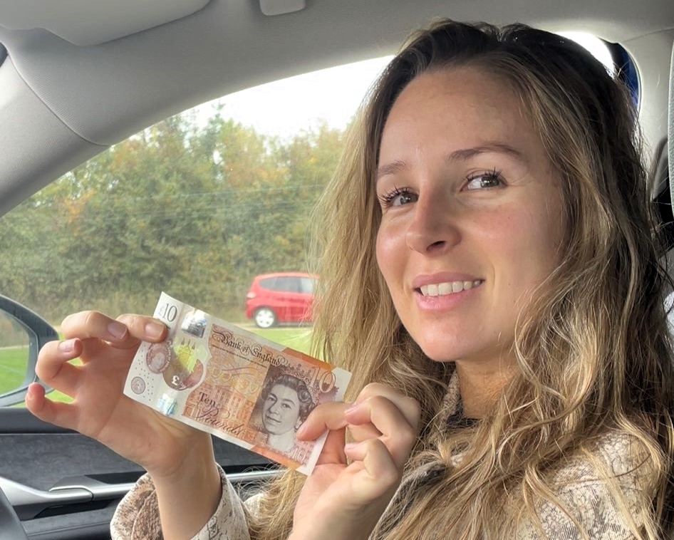 Carbootisful the Thrifty shopper stunned by massive Olio food haul after huge surplus of bread and burgers