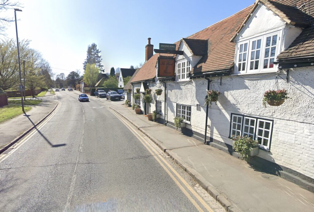 Celebrity chef Tom Kerridge has sparked outrage over his £292 Sunday roast at The Hand of Flowers - with diners slamming the treacle-cured beef feast as “ludicrous.”