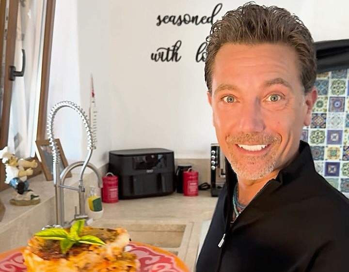Gino D’Acampo charges Geordies more for identical Christmas Day menu with Newcastle diners paying 150 pounds compared to 100 in northern cities and 135 in London sparking customer confusion.