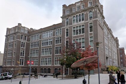 University launches a high paid Bruce Springsteen course offering fans the chance to study The Boss’s life and music with a new lecturer role paying over two thousand pounds per hour.