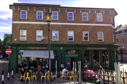 Independent cafe Brown and Green offers free coffee in Crystal Palace to rally locals against the opening of a Gail’s bakery as residents show support for small businesses.