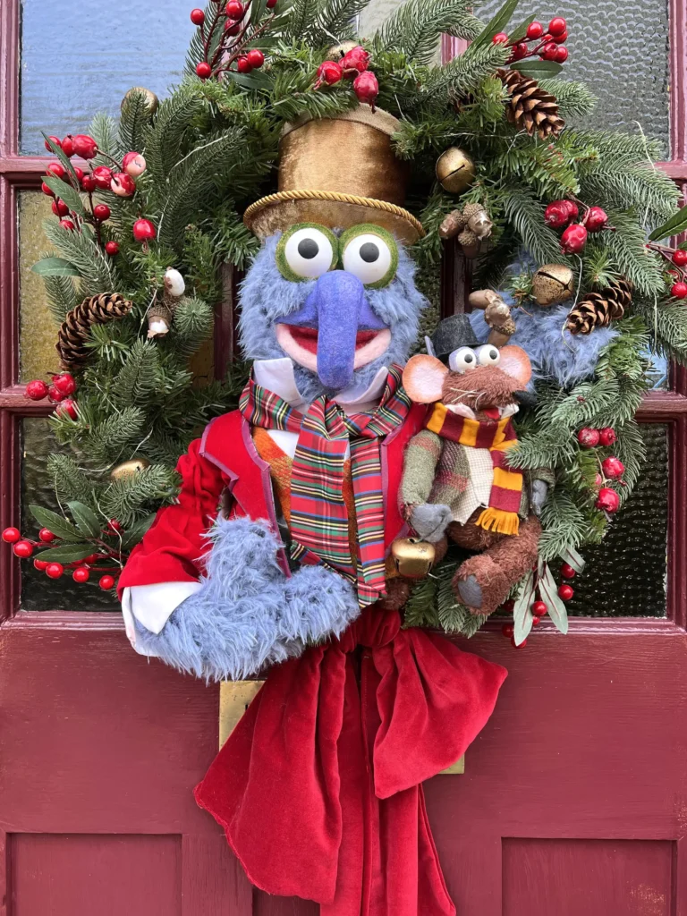 A woman creates a magical Muppets Christmas Carol garden display for just 100 pounds featuring handmade 3D characters that delight neighbours and captivate children throughout the festive season.
