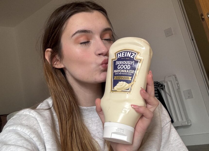 Mayo obsessed woman who uses 150 bottles a year shocks viewers by drowning her Christmas dinner in sauce insisting mayonnaise makes every meal better.