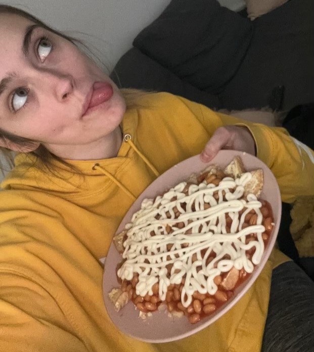 Mayo obsessed woman who uses 150 bottles a year shocks viewers by drowning her Christmas dinner in sauce insisting mayonnaise makes every meal better.