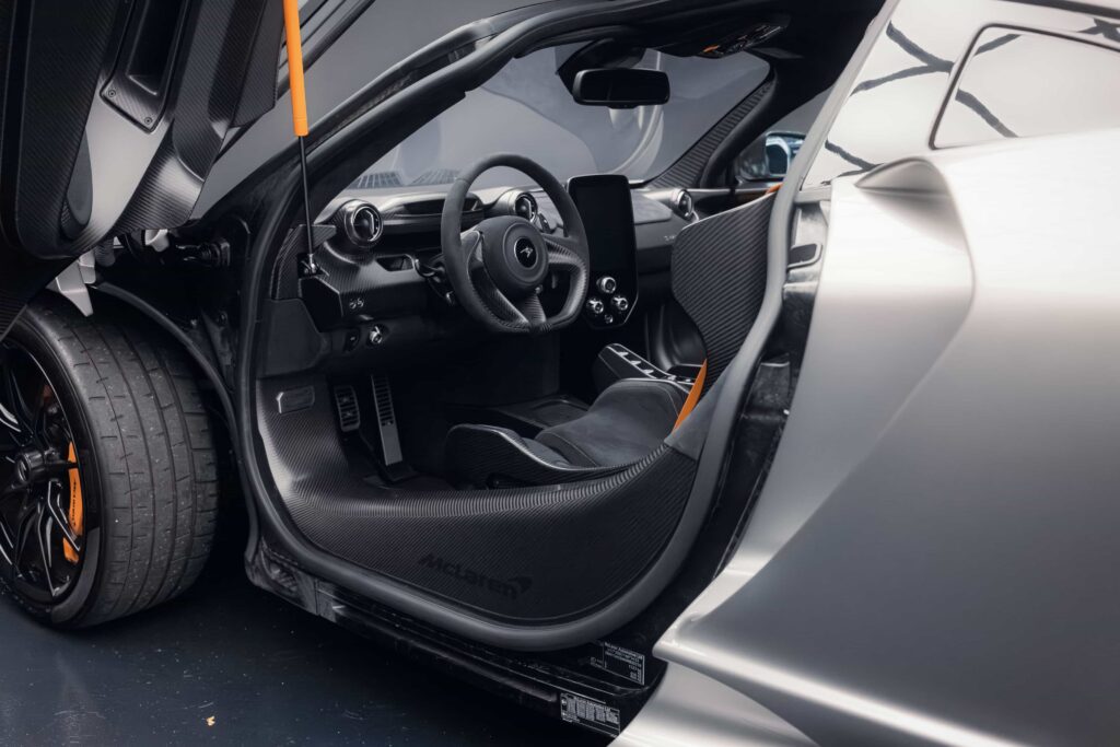 A pristine 2019 McLaren Senna with just 60 miles on the clock is up for £830,000, offering 789 horsepower, 208 mph performance and ultra rare low mileage collector appeal.