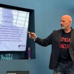 A neurologist warns diet soda could raise dementia risk by 290% and stroke by 300% citing long term studies and urging people to switch to water or tea to protect brain health.