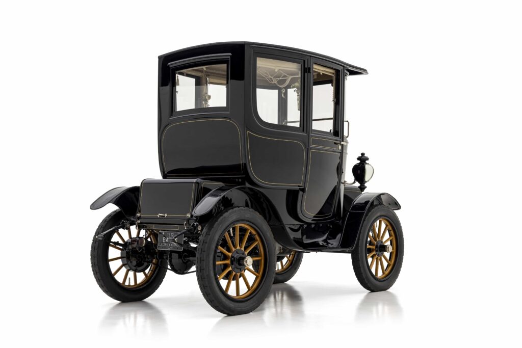 A 1912 Baker Electric Model V one of the world’s earliest electric cars is heading to auction for £375,000 celebrated for its design history and meticulous restoration.