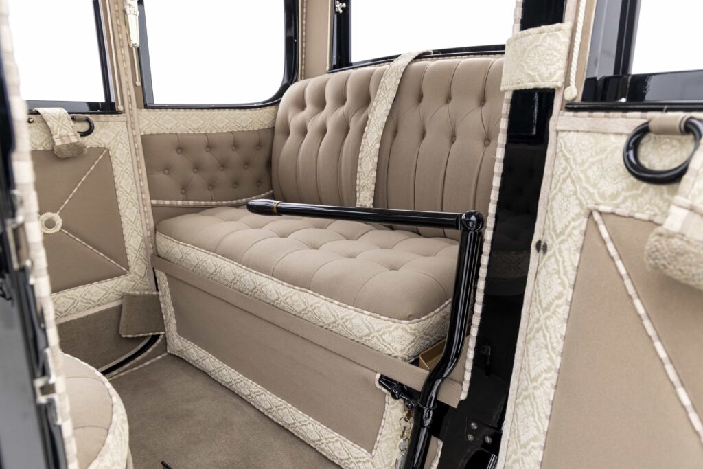 A 1912 Baker Electric Model V one of the world’s earliest electric cars is heading to auction for £375,000 celebrated for its design history and meticulous restoration.