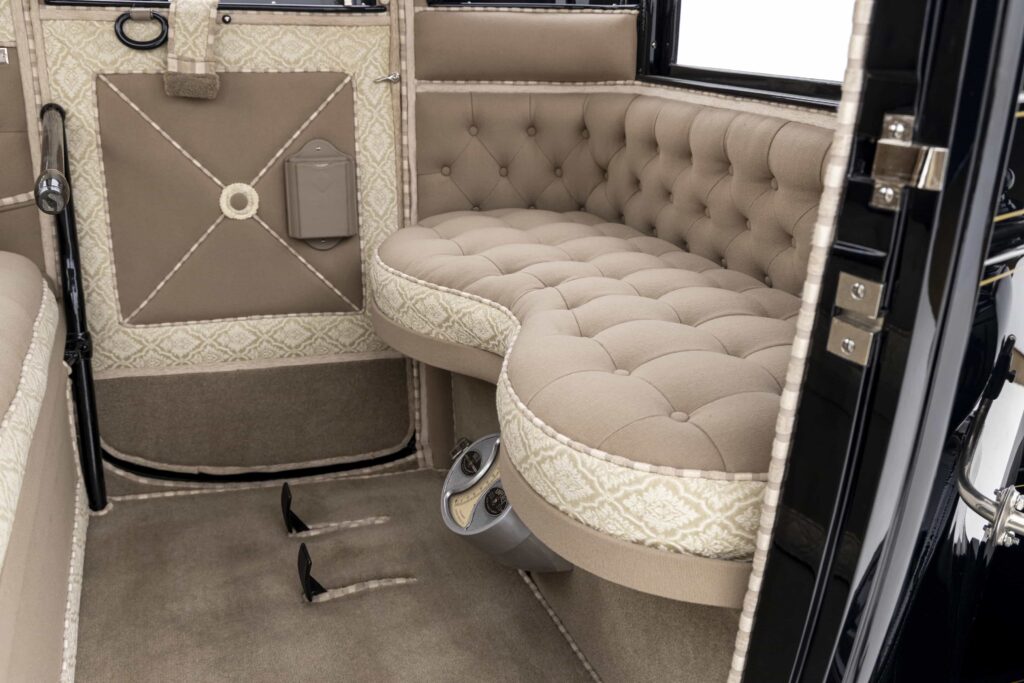 A 1912 Baker Electric Model V one of the world’s earliest electric cars is heading to auction for £375,000 celebrated for its design history and meticulous restoration.