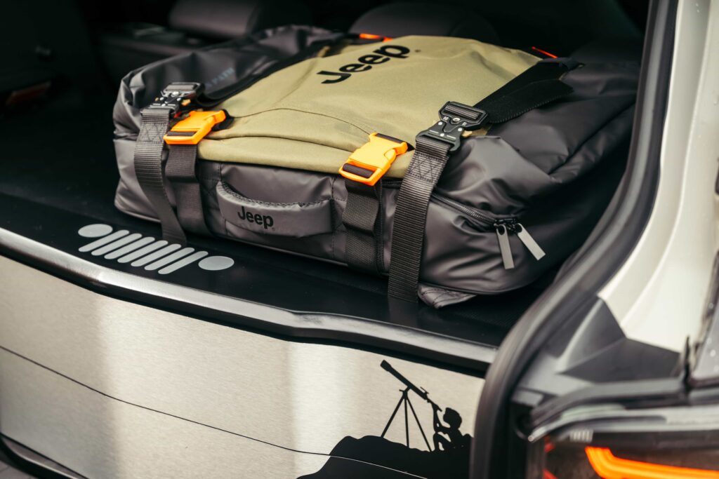 A one off £35,000 Jeep Avenger Stargazer concept features a roof mounted telescope, stargazing gear and cosmic themed design to help Brits explore the night sky and cut light pollution.