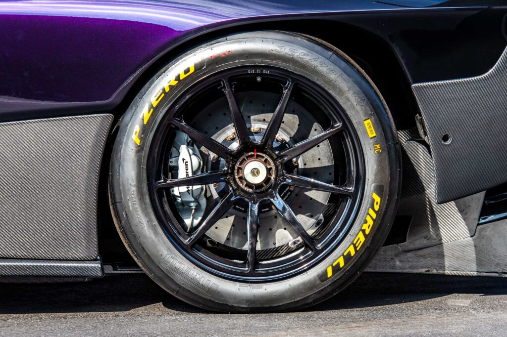 Ultra-rare McLaren Senna GTR hypercar built in tribute to Ayrton Senna goes up for sale for £800,000, with just 159 miles and extreme track-focused performance.