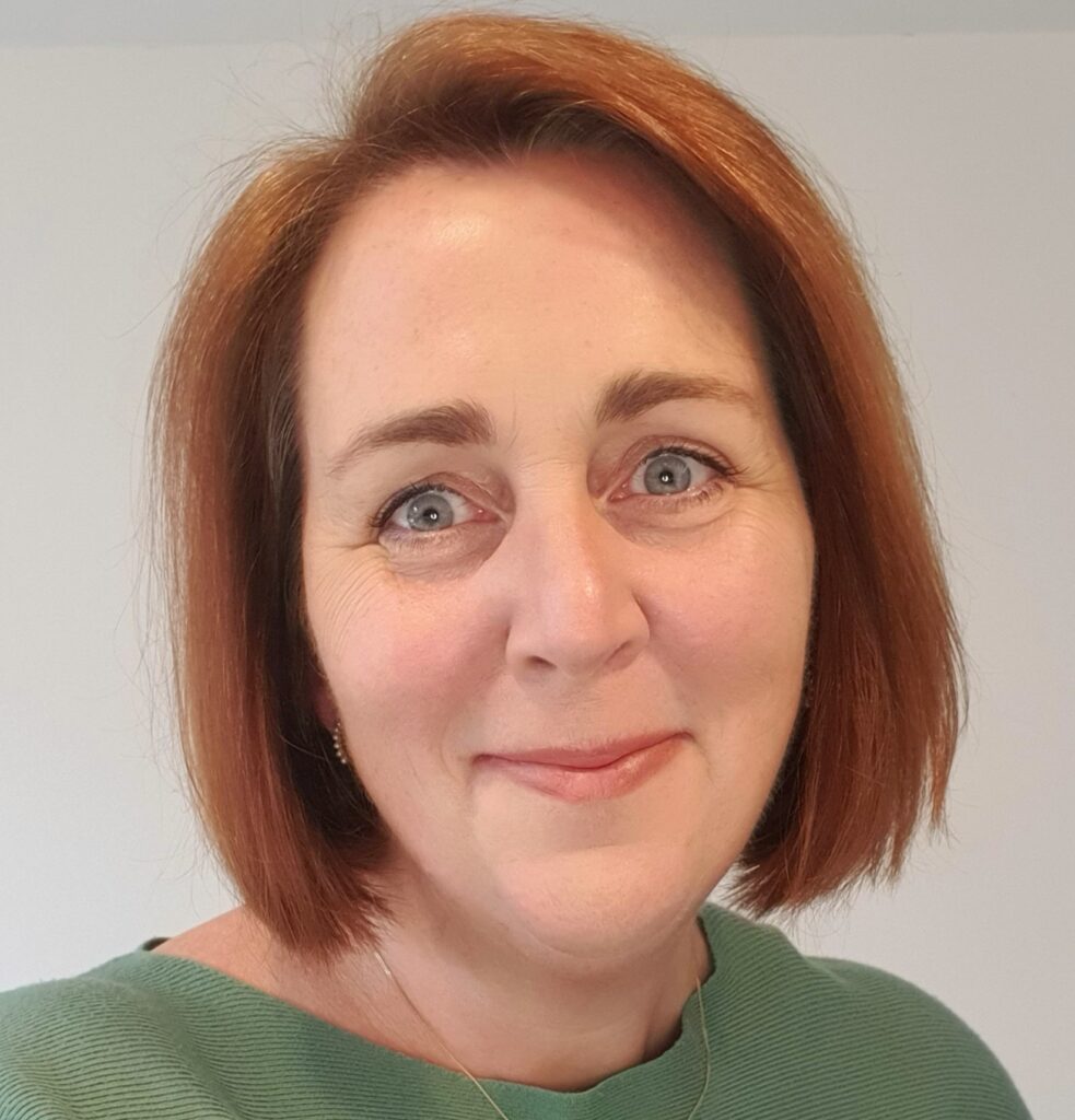 Savvy mum shares how she cooked a full Christmas dinner for six for under ten pounds using bargain veg smart shopping and air fryer tips to cut food and energy costs.