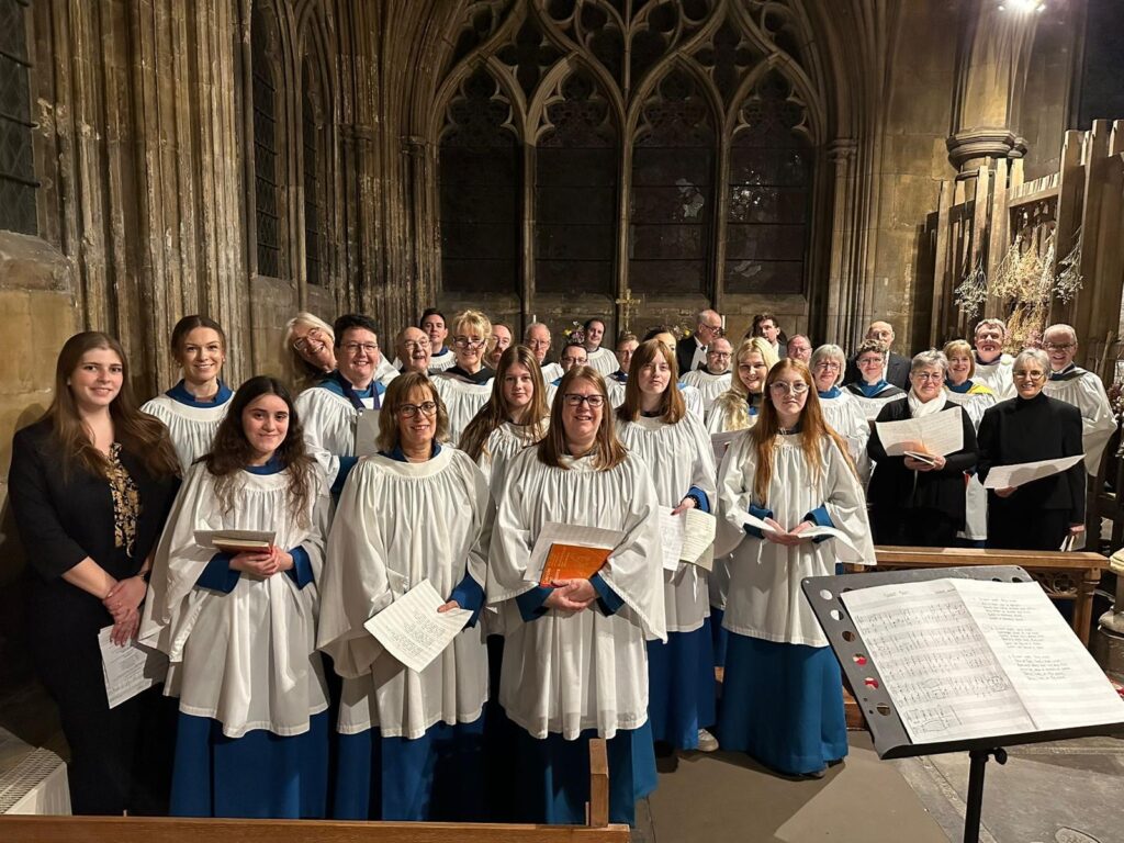 Vicar’s rescue dog becomes a Christmas star after joining the church choir and howling carols stunning worshippers and spreading festive cheer during rehearsals.
