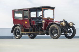 A rare 115 year old Daimler once driven by King George V for 14 years is heading to auction for £335,000 after covering 177,000 miles and crossing from royal duty to the US.