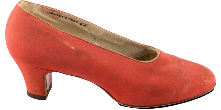 The Wicked Witch of the West’s original Wizard of Oz hat sells for £430353 topping a Dallas auction that also saw Ruby Slippers and Judy Garland costumes fetch huge prices.