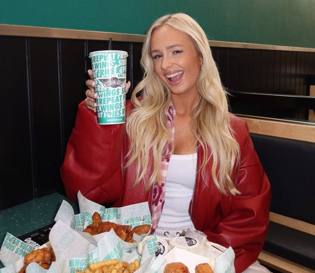 Shopper visits Tesco Christmas market and bags free festive goodies worth up to 20 pounds after spending just 3.50 praising the cute event and generous samples touring UK stores this December.