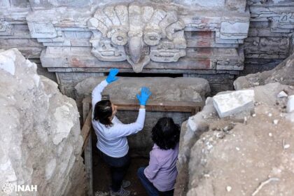 Ancient tomb of Cloud People unearthed after 1,400 years in Mexico - 600 AD Zapotec burial chamber with murals and inscriptions hailed as most important discovery of decade.