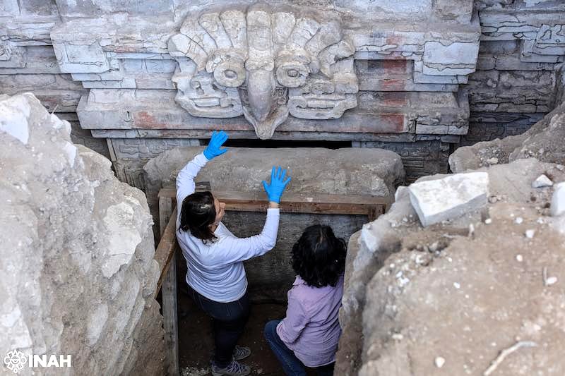 Ancient tomb of Cloud People unearthed after 1,400 years in Mexico - 600 AD Zapotec burial chamber with murals and inscriptions hailed as most important discovery of decade.