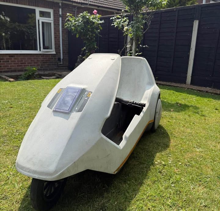 Brit sells iconic 1980s Sinclair C5 electric trike for just £550 on Facebook, a failed eco vehicle that could now be worth thousands to collectors and restorers.