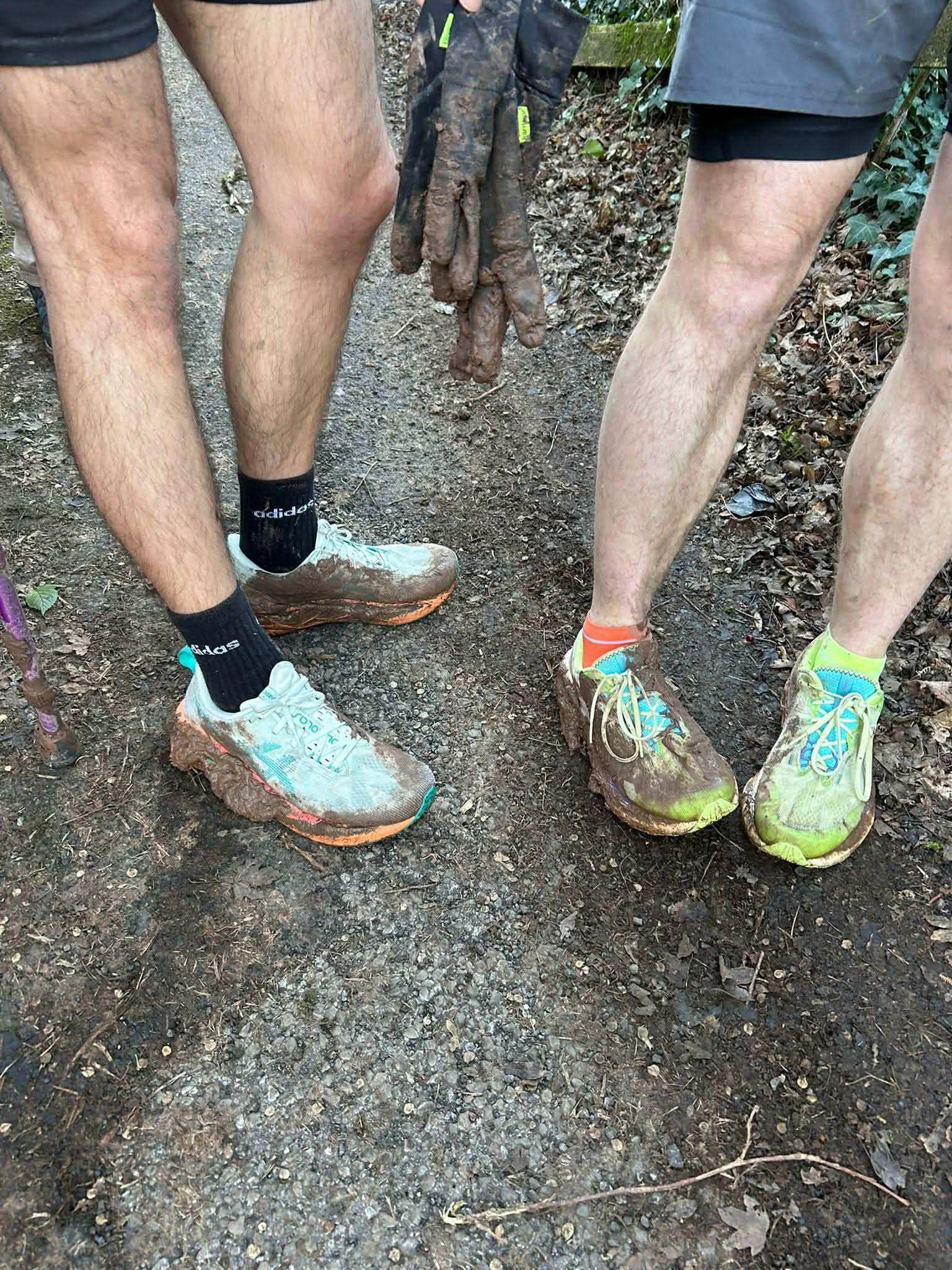 An 81 year old dog walker trapped waist deep in mud was rescued by two runners who rushed from a cafe using bare hands quick thinking and teamwork to save her.