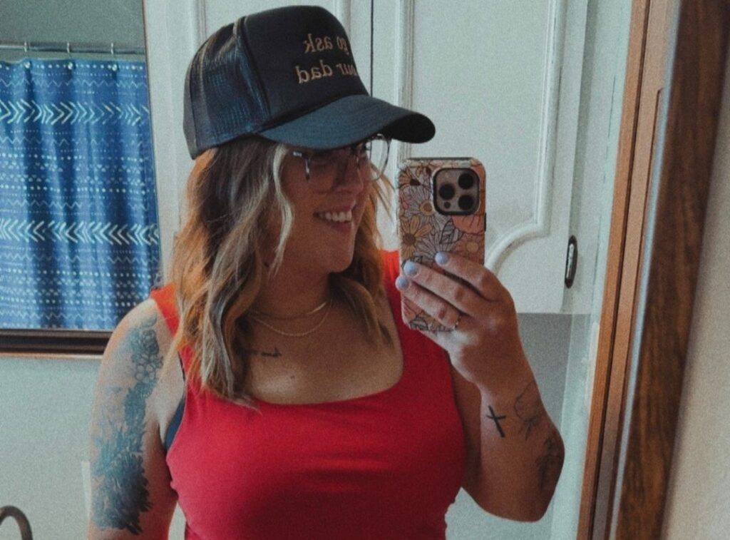 Blissed-out dog Combat leaves viewers howling with laughter after sedated vet visit. The 10-year-old red heeler's hilarious video racks up 5.7 million views.