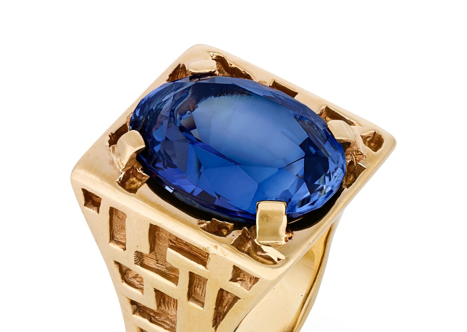 Elvis Presley’s sapphire ring, worn on stage and engraved with his initials, is heading to auction for £65,000 alongside his gold medical ID bracelet in New Orleans sale