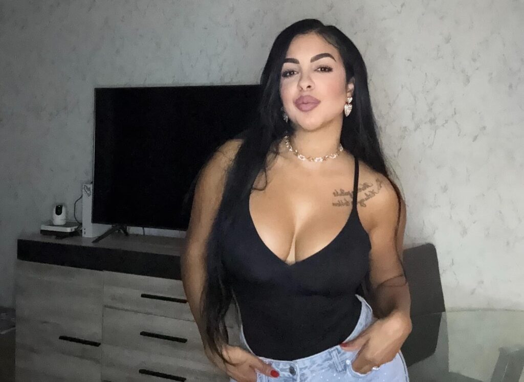 Single mum of three stuns TikTok after being mistaken for Georgina Rodríguez, gaining 80,000 followers in a month as fans joke she looks more like her than the real WAG