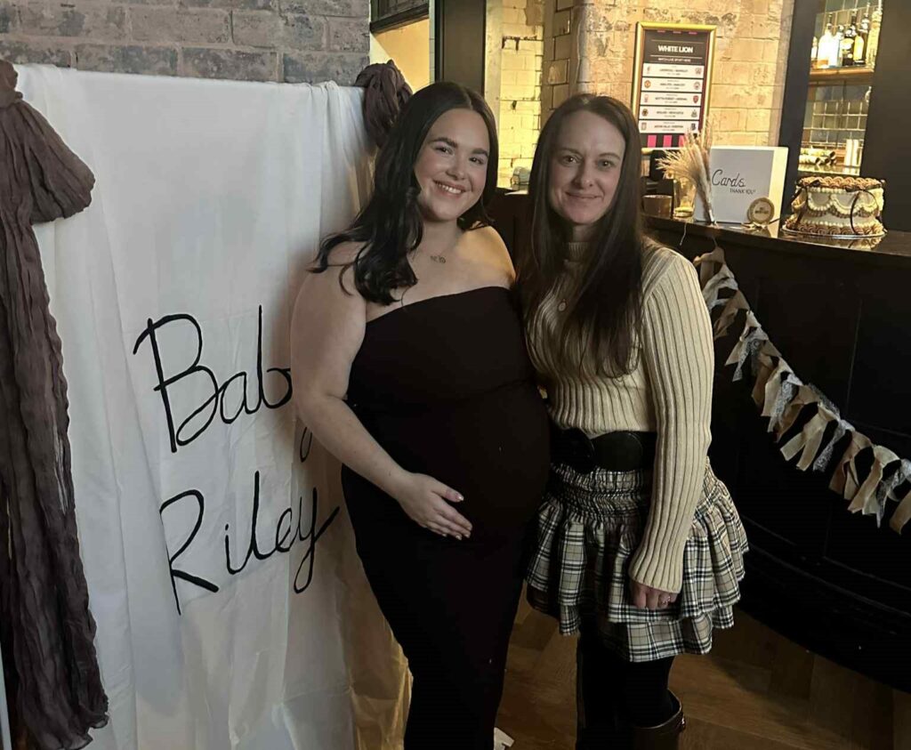 Pregnant mum left in tears after baby shower venue failed to open on the day, despite deposit and confirmations, forcing last minute scramble and guests missing out.