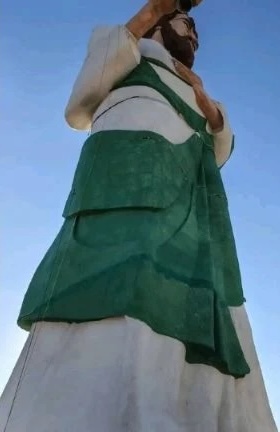 100ft religious statue of Judas Thaddaeus mocked for looking like Minecraft character - blocky design in Mexico ridiculed online. Locals say it looks like Roblox.