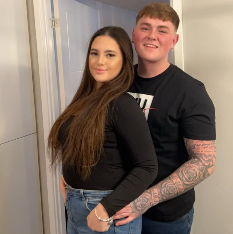 Woman went to hospital with suspected appendicitis and gave birth 45 minutes later. Demi-Lee Sefton, 21, had no idea she was expecting until she went into labour.