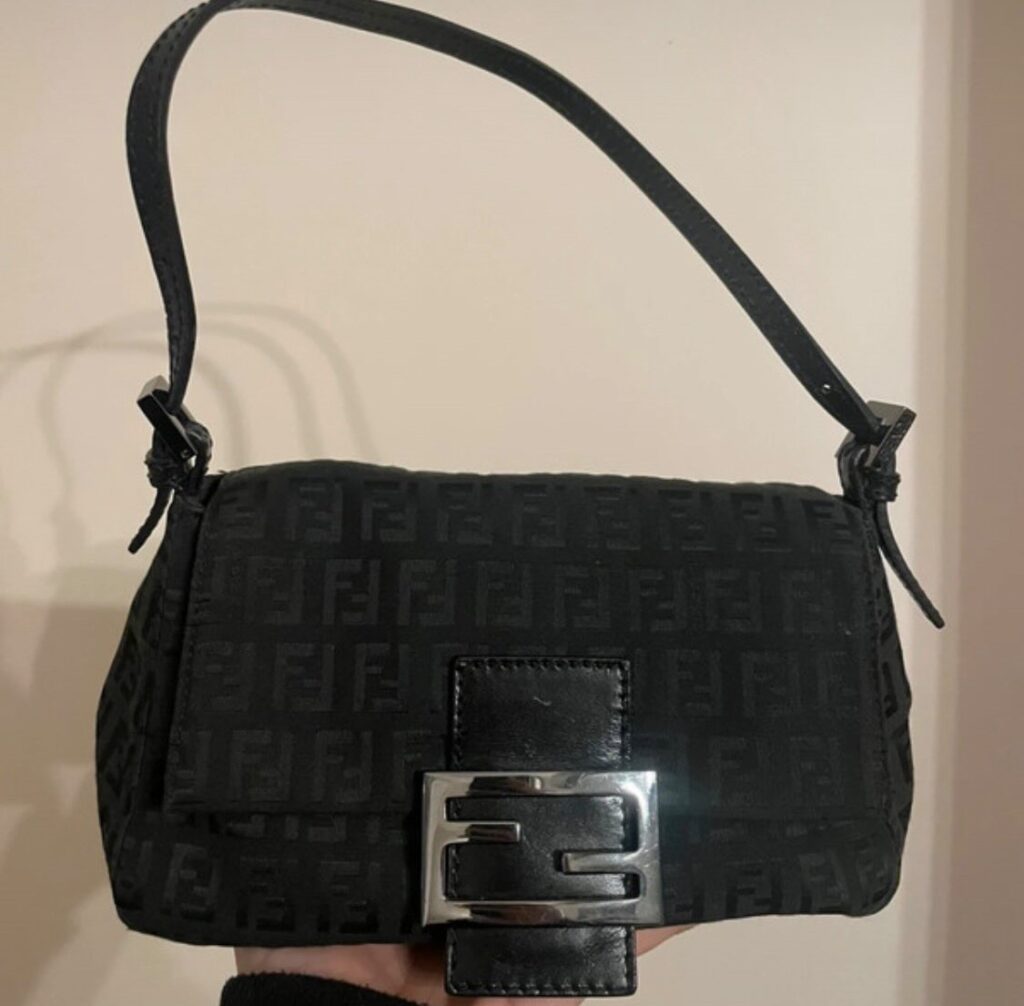 Reselling expert Kat Lambert, 37, from Bolton bought fluorescent pink Mach & Mach designer heels for £25 in TK Maxx yellow sticker sale and sold them for £140 profit on Vinted.