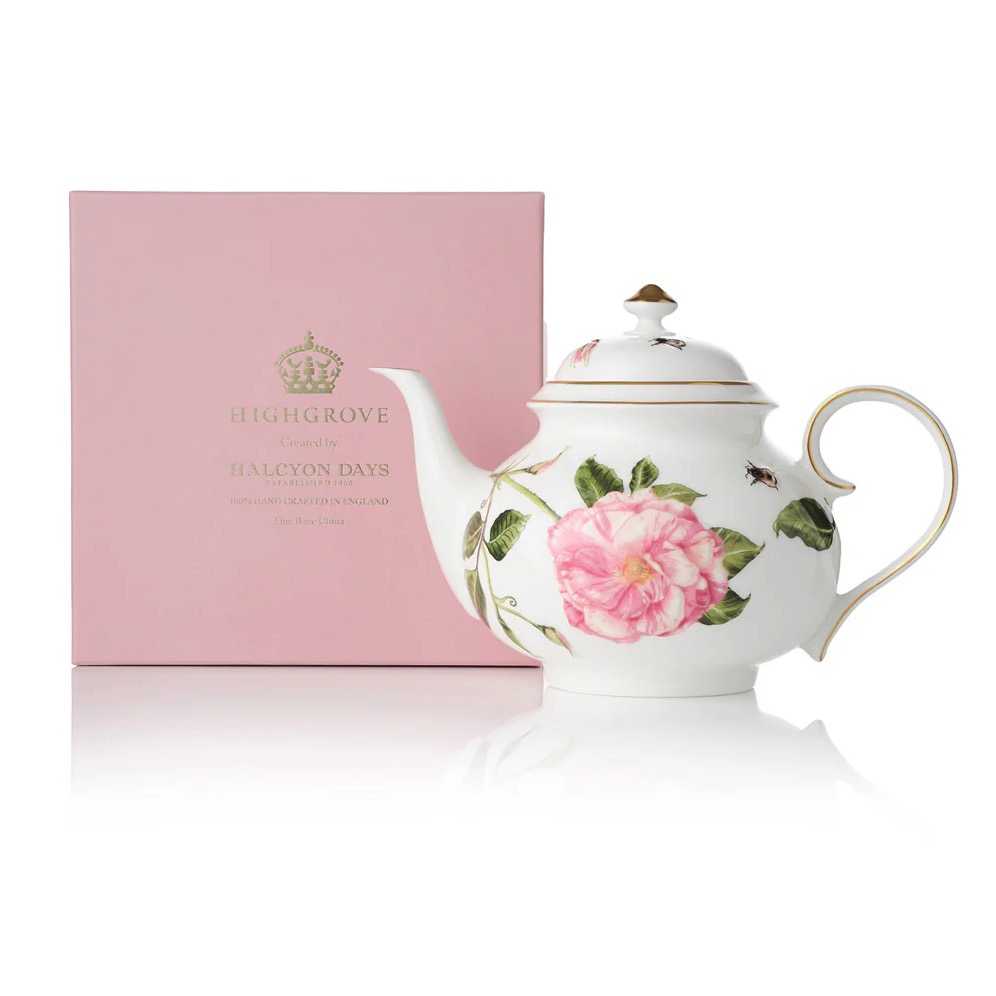 King Charles sparks sticker shock with a £1,115 Valentine’s afternoon tea hamper featuring fine bone china, rose inspired tableware and Highgrove treats for couples now!