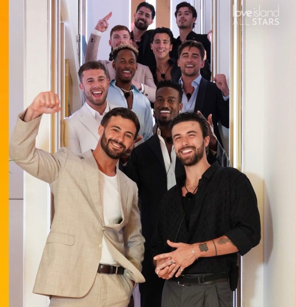 Love Island All Stars barber Konnor Ewudzi, 30, mobbed by fans at Sailors bar in Newquay after villa exit. The Cornwall hunk receives huge online attention.