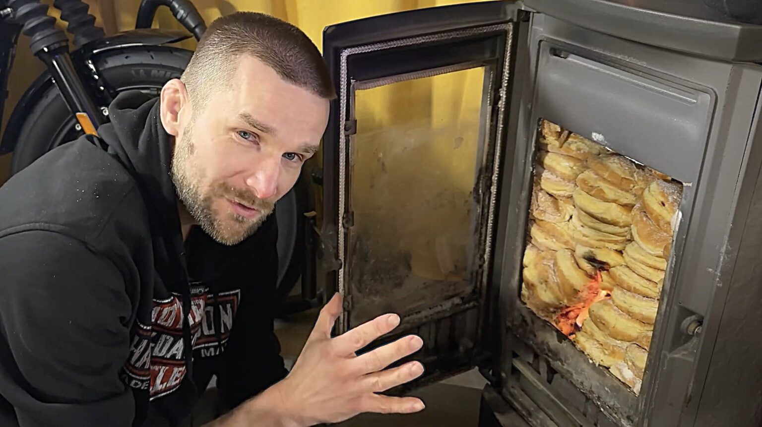 A Polish YouTuber heated his entire home using 133 Lidl doughnuts for just £2.49 - cheaper than wood - after calculating that the sugary treats pack enough calories to rival a log burner.