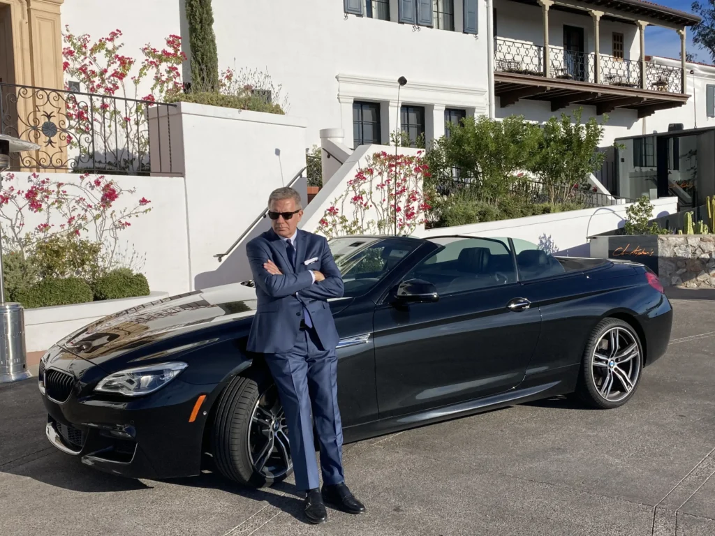 Daniel Craig lookalike's James Bond gig work dries up amid uncertainty over who will replace him as 007. Bert Saveriano has been impersonating the actor for 20 years.