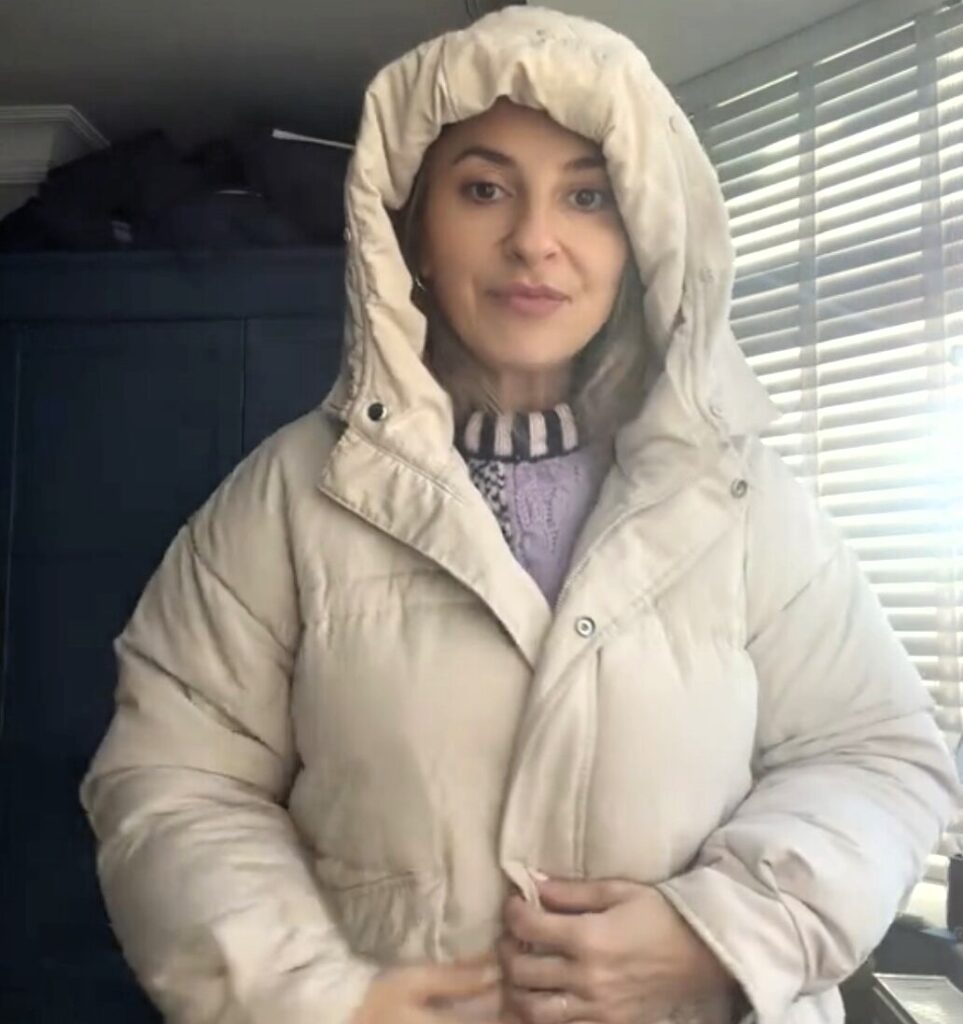 Bargain-hunter finds a Kate Spade designer handbag worth over £300 for just £10 in a charity shop - and says it looked like it had literally never been used.