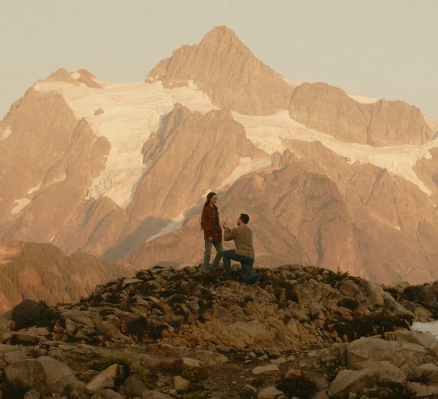 Junebug Weddings reveals 2026’s best engagement photos, with couples embracing cinematic backdrops from misty mountains to Lake Como for unforgettable romantic scenes