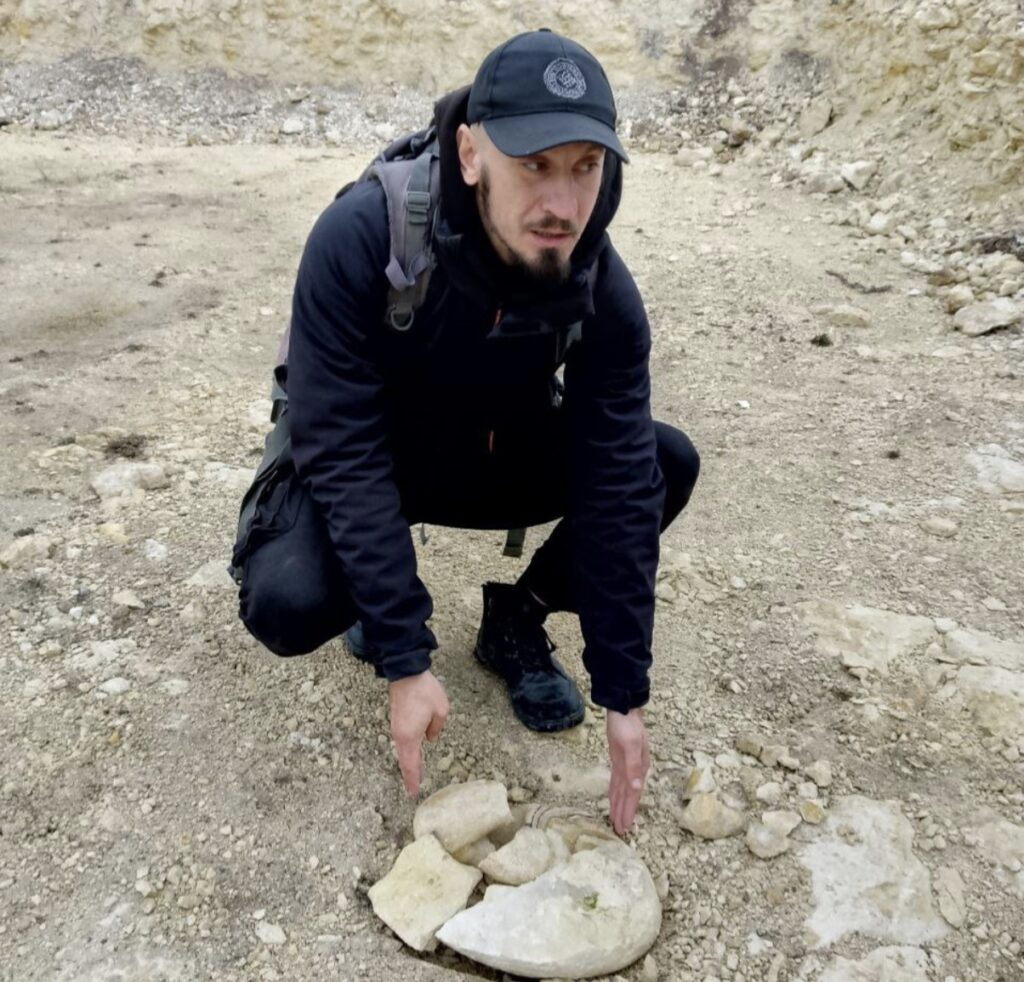 Builders accidentally unearthed a giant 45-million-year-old snail fossil at a building site - the rare 40cm specimen was damaged by machinery but will now be fully restored.